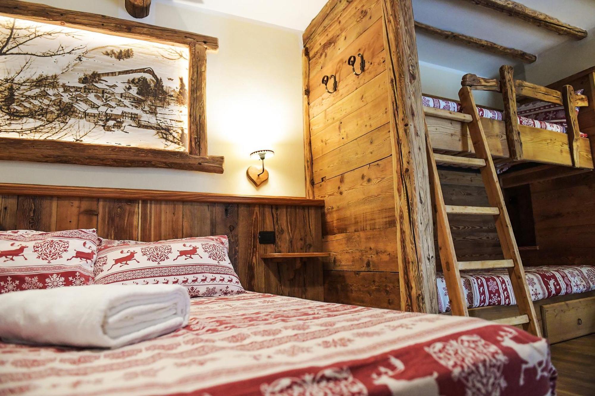 Hotel Le Petit *